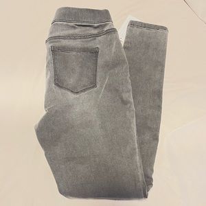 Style & Co Soft Gray Jegging